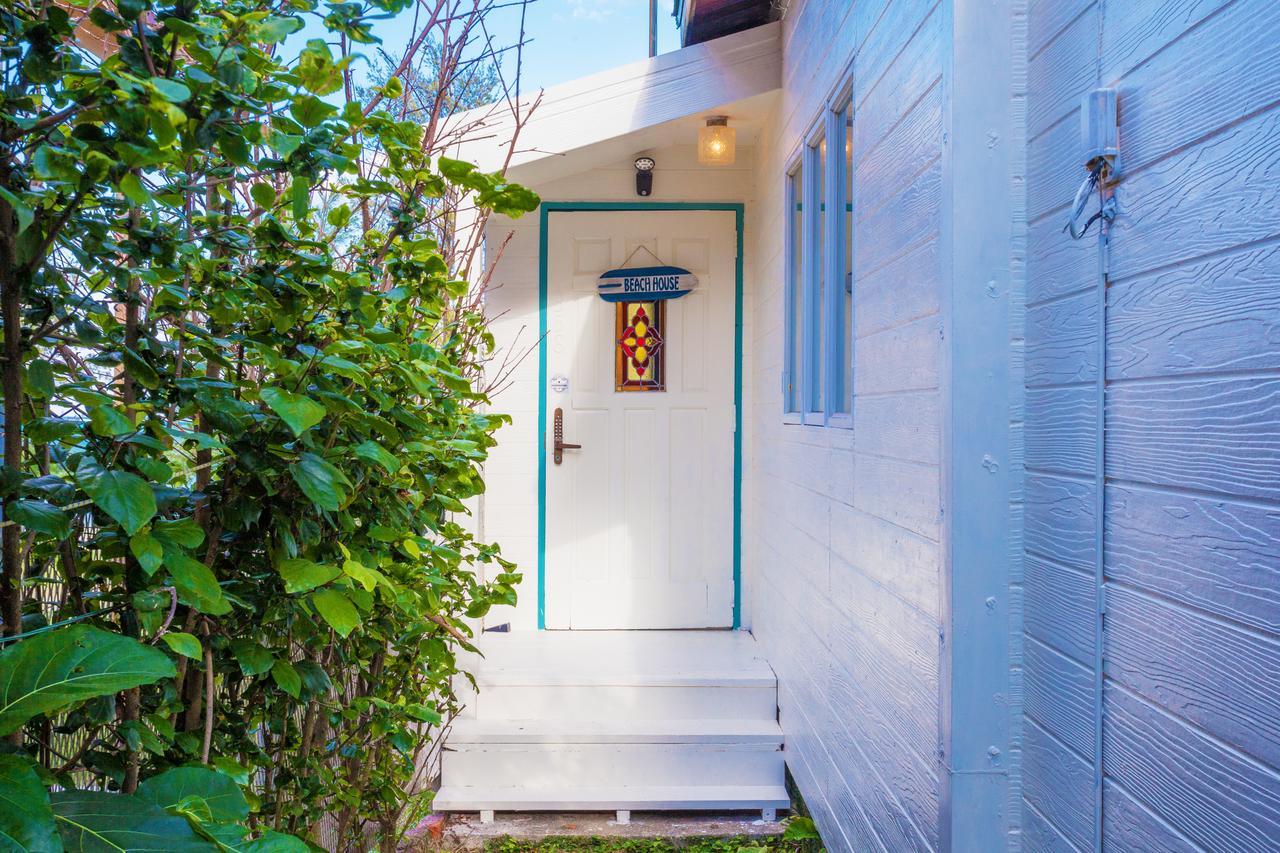 Kariyushi Condominium Resort Motobu The Beach Garden House Exterior photo