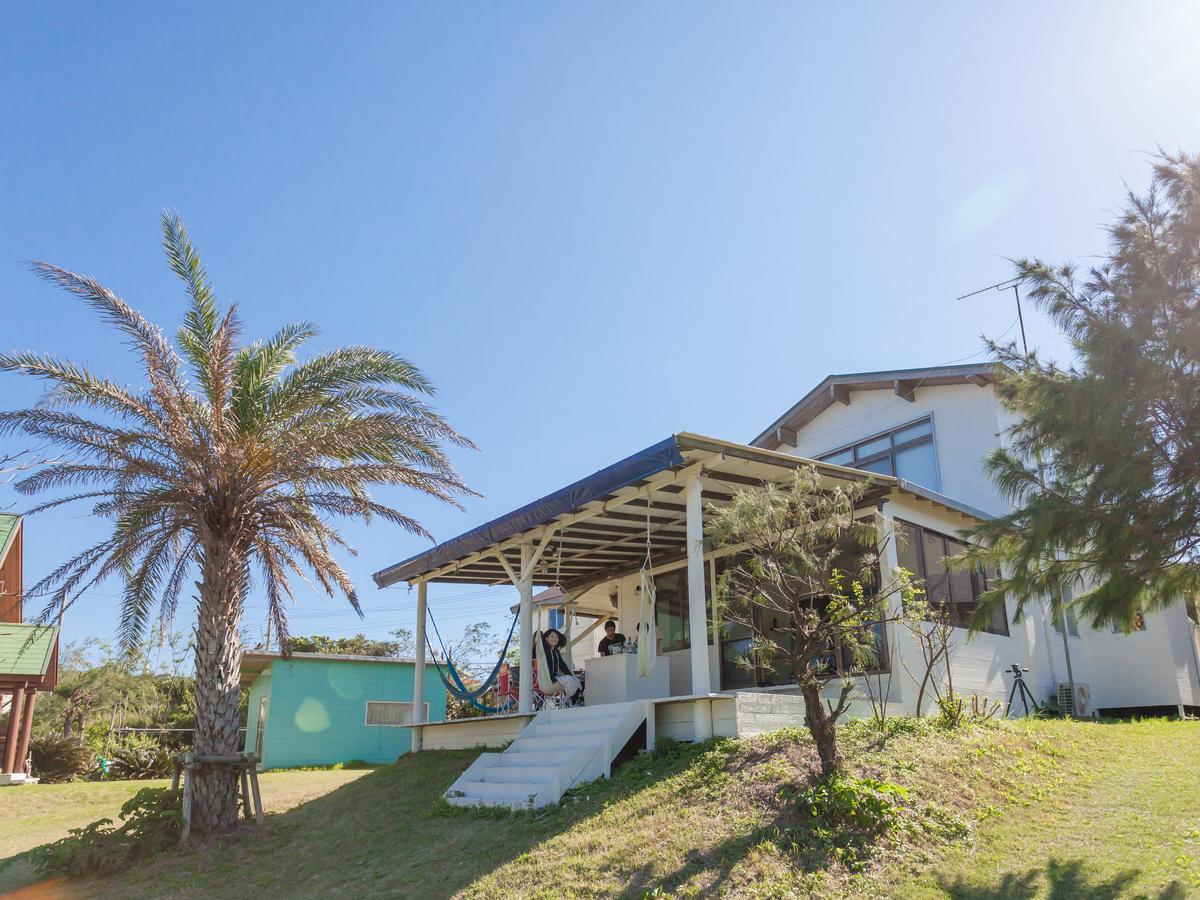 Kariyushi Condominium Resort Motobu The Beach Garden House Exterior photo